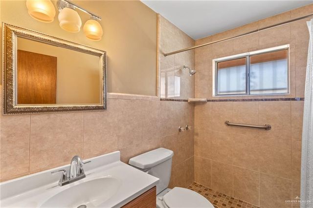 801 N Foster Drive, Edinburg, TX 78542