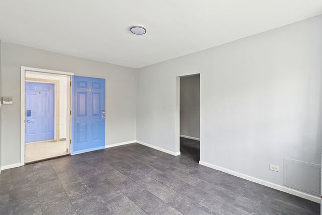 6228 S Western Avenue 203, Chicago, IL 60636