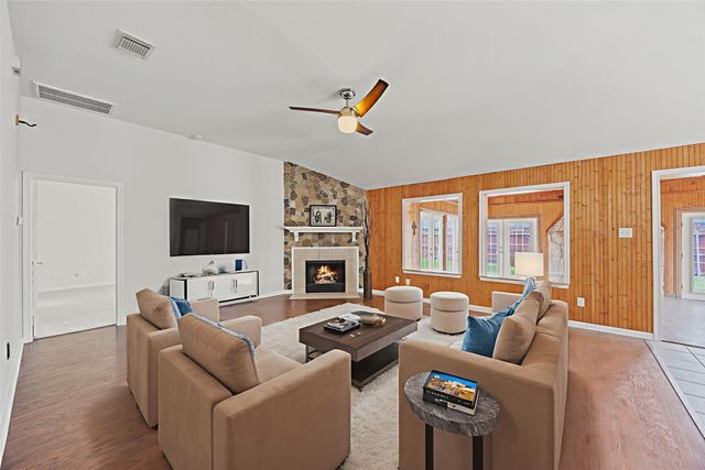 3039 Morning Star Drive, Little Elm, TX 75068