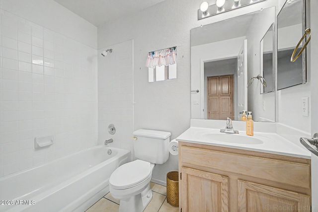 14012 W FIRE MESA Trail, Surprise, AZ 85374