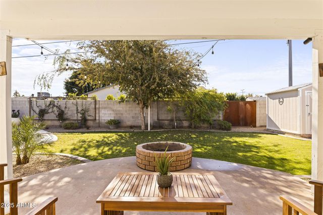 6719 E 2nd Street, Scottsdale, AZ 85251