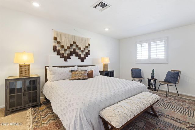 6719 E 2nd Street, Scottsdale, AZ 85251