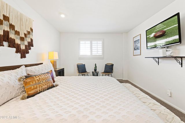 6719 E 2nd Street, Scottsdale, AZ 85251