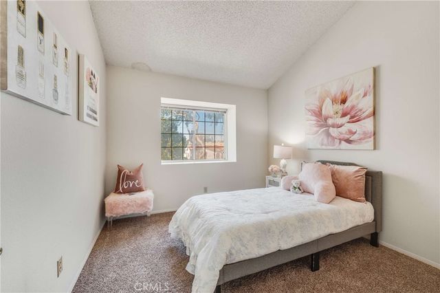 3304 Lewis, Signal Hill, CA 90755