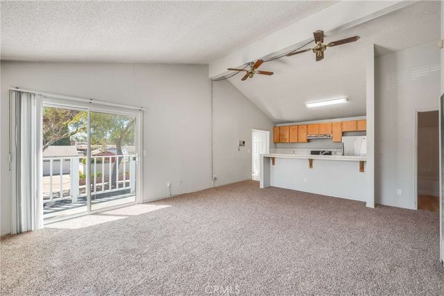 3304 Lewis, Signal Hill, CA 90755