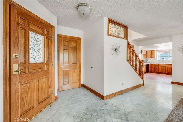 3304 Lewis, Signal Hill, CA 90755