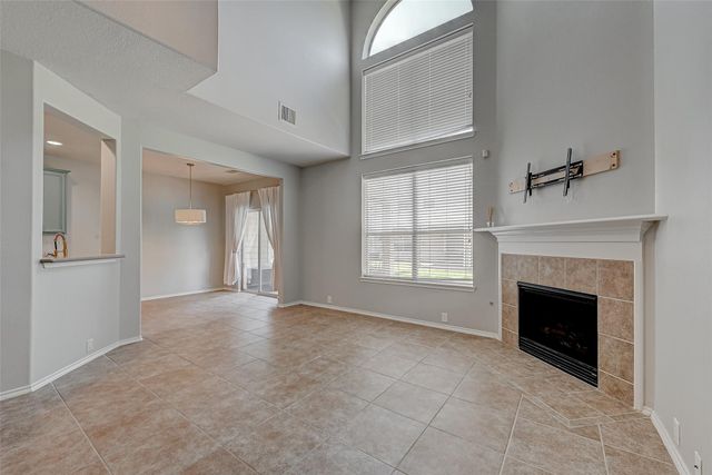 13600 Breton Ridge Street 32C, Houston, TX 77070