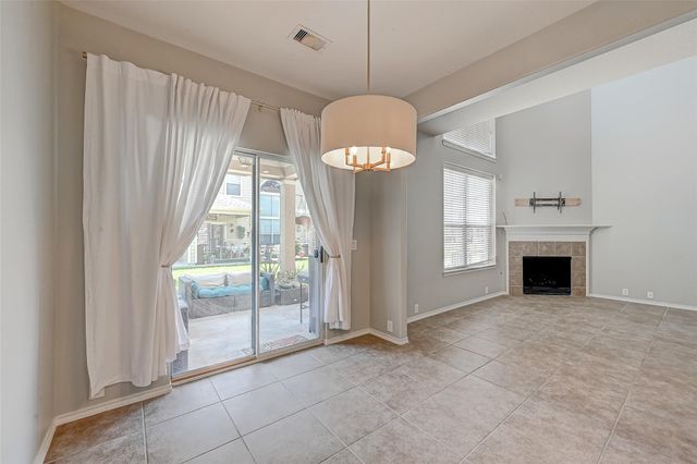 13600 Breton Ridge Street 32C, Houston, TX 77070