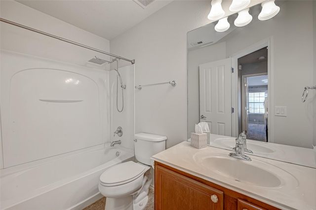 13600 Breton Ridge Street 32C, Houston, TX 77070