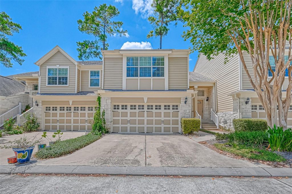 13600 Breton Ridge Street 32C, Houston, TX 77070