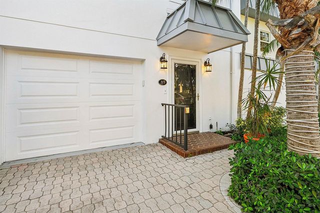 2000 S Ocean Boulevard Y1, Delray Beach, FL 33483