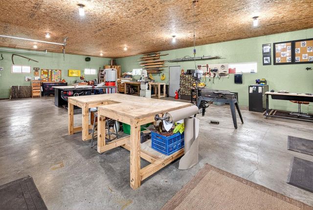 W3903 ADOLPH ROAD, Seymour, WI 54165