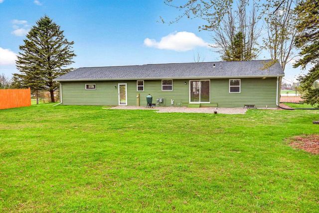 W3903 ADOLPH ROAD, Seymour, WI 54165