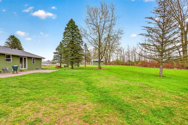 W3903 ADOLPH ROAD, Seymour, WI 54165