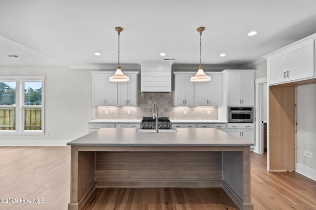 8313 Winding Creek Circle, Wilmington, NC 28411