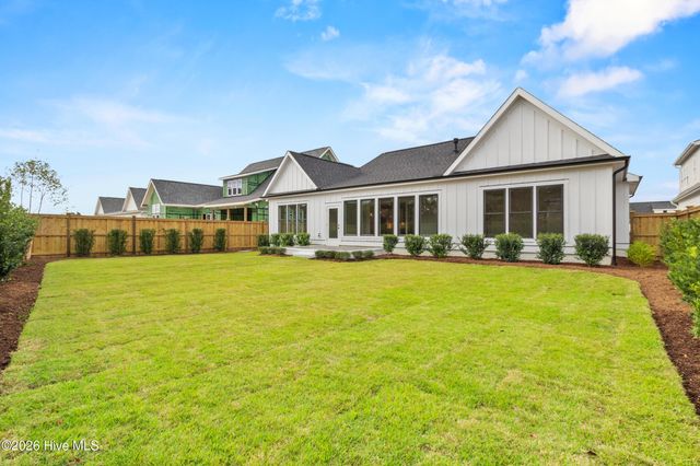 8313 Winding Creek Circle, Wilmington, NC 28411