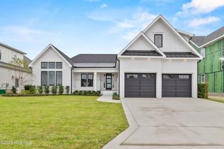 8313 Winding Creek Circle, Wilmington, NC 28411