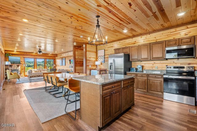 764 Bethlehem Way, Sevierville, TN 37876