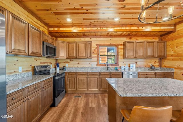 764 Bethlehem Way, Sevierville, TN 37876