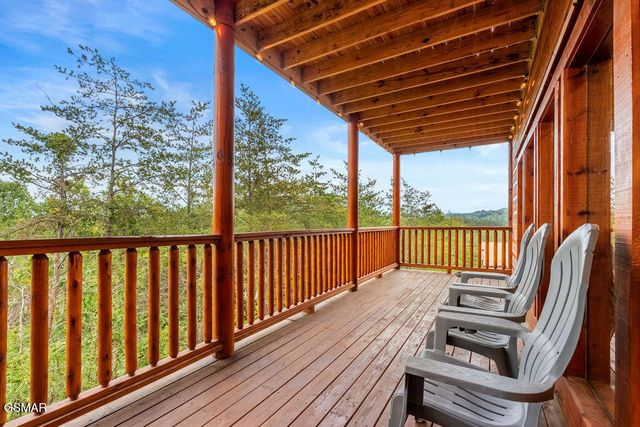 764 Bethlehem Way, Sevierville, TN 37876