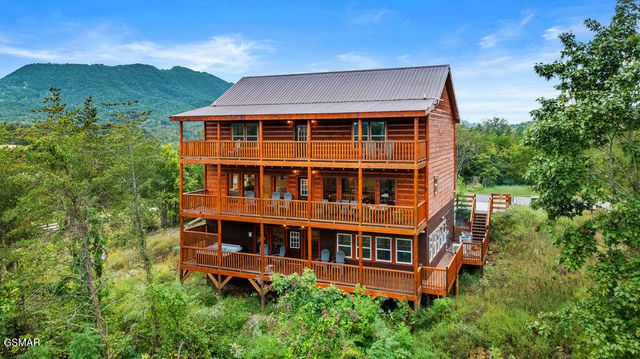 764 Bethlehem Way, Sevierville, TN 37876