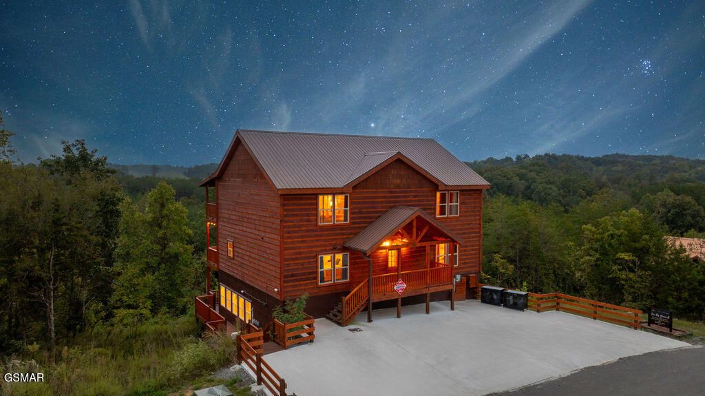 764 Bethlehem Way, Sevierville, TN 37876