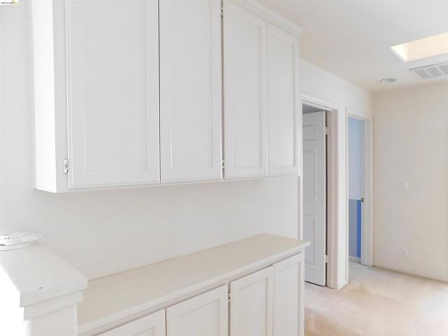 15678 Atlantus Ave, San Leandro, CA 94579