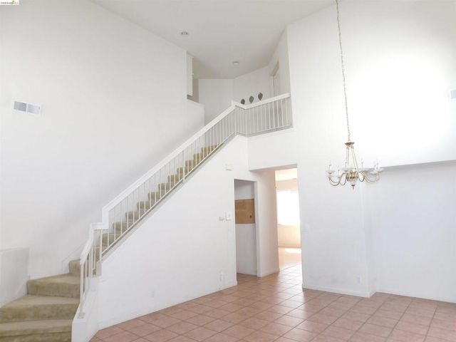 15678 Atlantus Ave, San Leandro, CA 94579