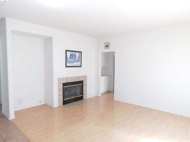 15678 Atlantus Ave, San Leandro, CA 94579
