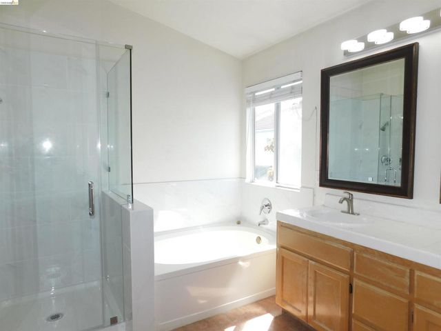 15678 Atlantus Ave, San Leandro, CA 94579
