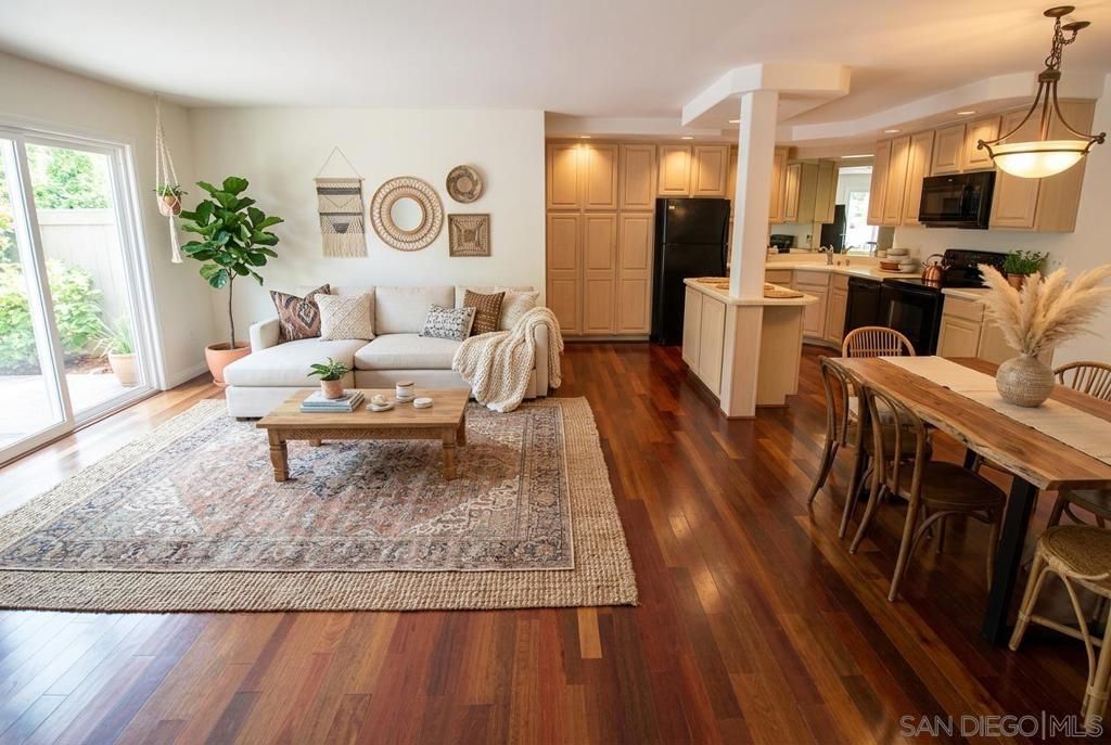 6780 Friars 373, San Diego, CA 92108