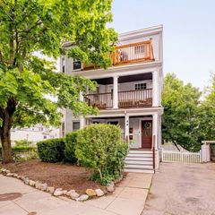 304-306 Cummins Highway 3, Boston, MA 02131