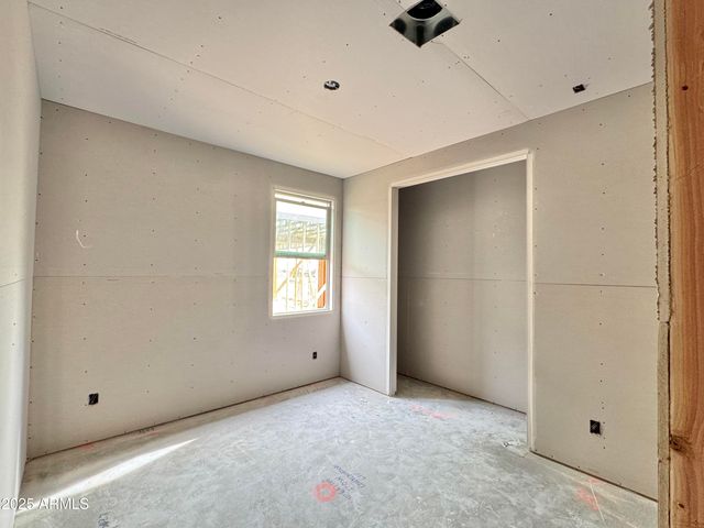 15621 W BROWN Street, Waddell, AZ 85355