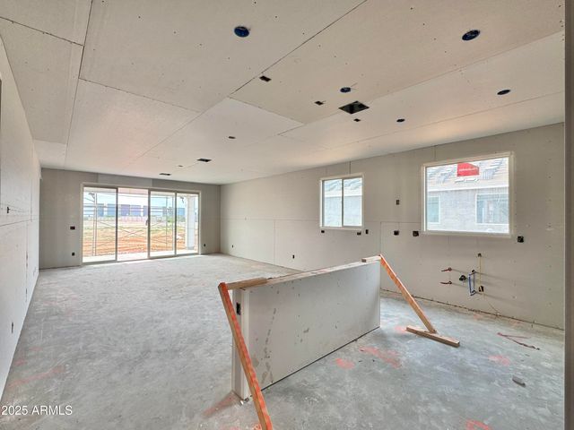 15621 W BROWN Street, Waddell, AZ 85355