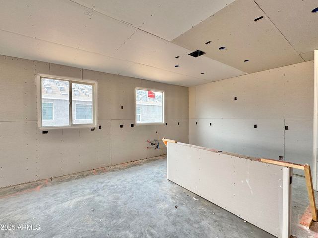 15621 W BROWN Street, Waddell, AZ 85355