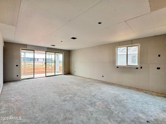 15621 W BROWN Street, Waddell, AZ 85355