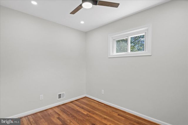 7001 BISHOP DR, Capitol Heights, MD 20743