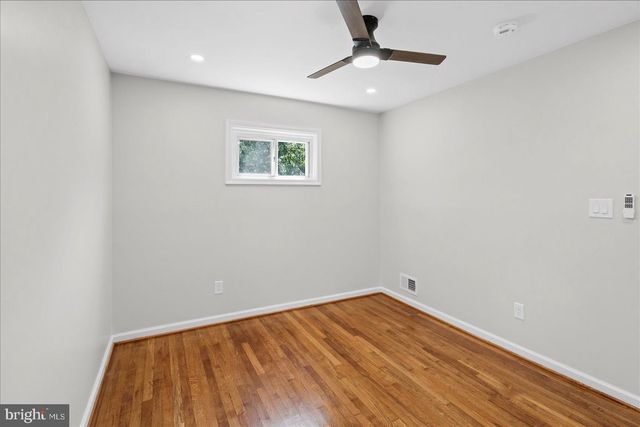 7001 BISHOP DR, Capitol Heights, MD 20743