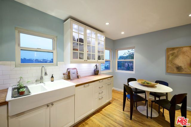 1835 7th Street D, Santa Monica, CA 90401