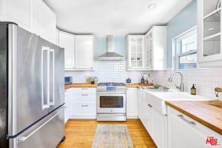 1835 7th Street D, Santa Monica, CA 90401