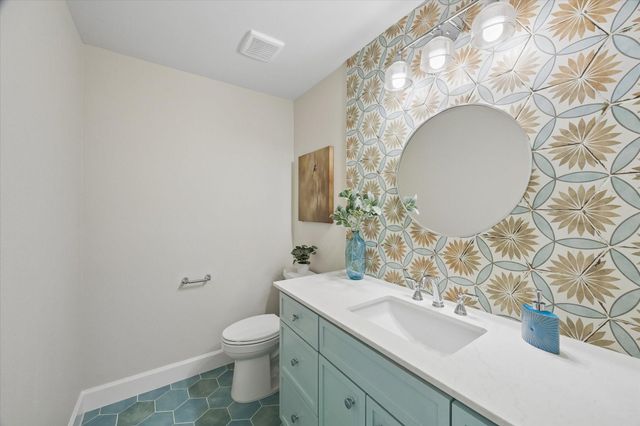 1446 Pirates Cove, Houston, TX 77058