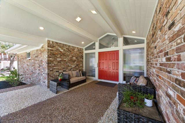 1446 Pirates Cove, Houston, TX 77058