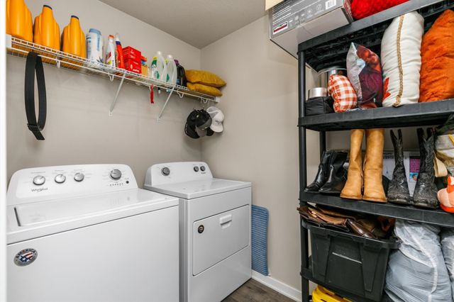 831 NE Bowman Drive, Waukee, IA 50263