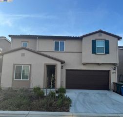 5611 Trinity Lakes Ln, Antioch, CA 94531