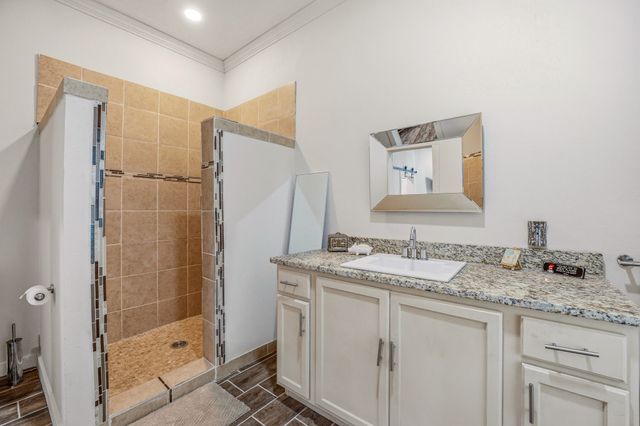 314 N Harding Street, Fort Worth, TX 76102