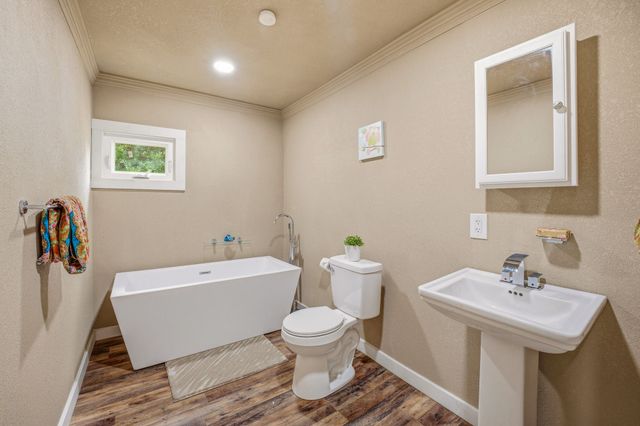 314 N Harding Street, Fort Worth, TX 76102