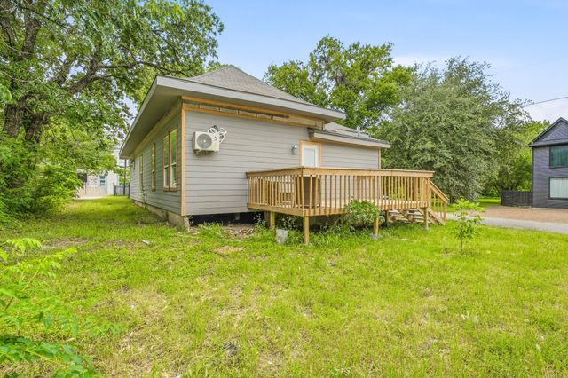 314 N Harding Street, Fort Worth, TX 76102