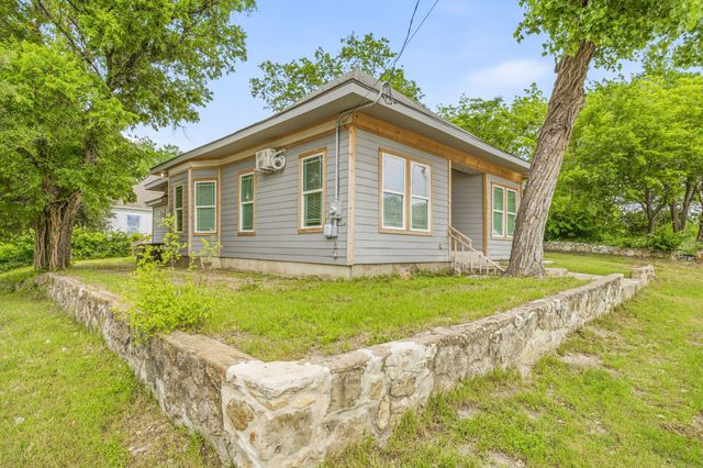 314 N Harding Street, Fort Worth, TX 76102