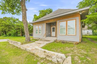 314 N Harding Street, Fort Worth, TX 76102