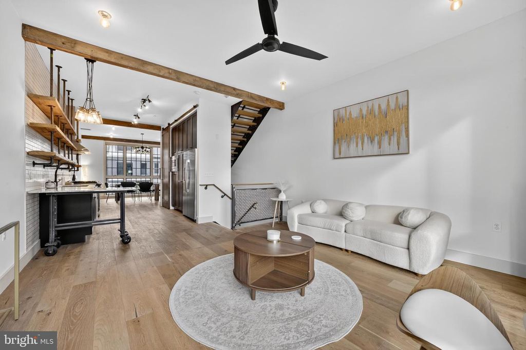 774 GIRARD ST NW #2W, Washington, DC 20001